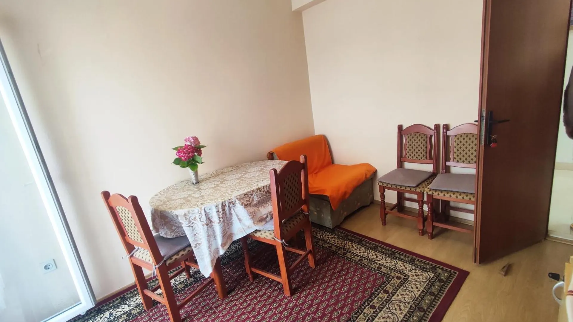 Best Buy Seaview Holiday Retro Apartments & Rooms Giovanni Nin