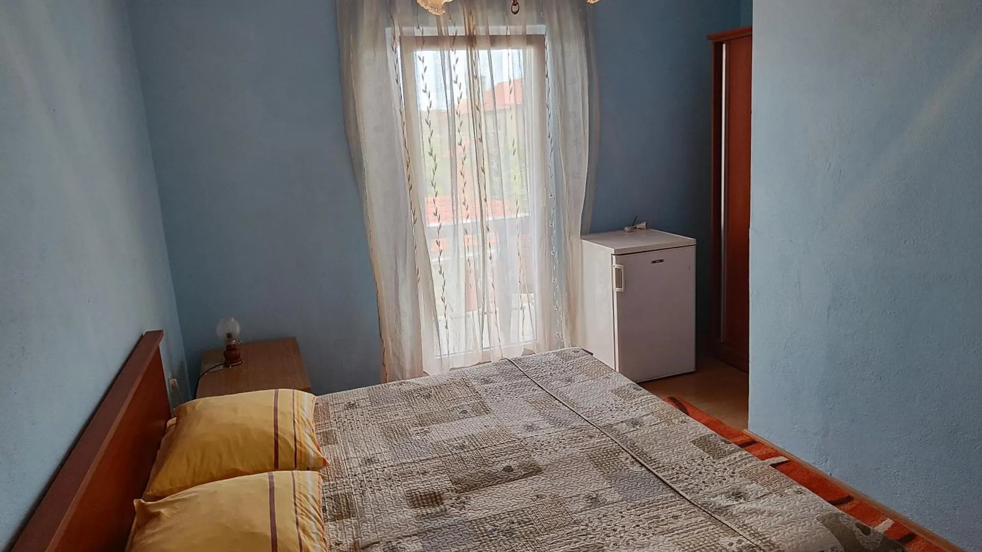 Best Buy Seaview Holiday Retro Apartments & Rooms Giovanni Nin Croatia